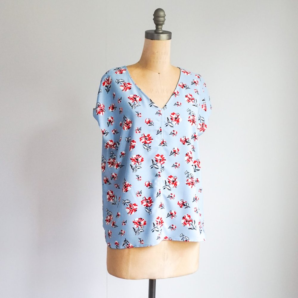 Hilary Radley  Flower Print Top - Size M